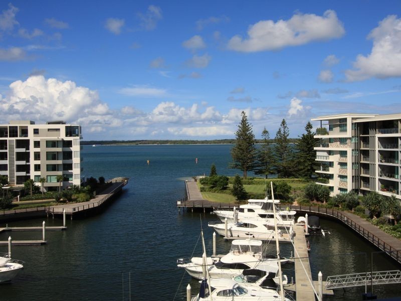 4504/323 Bayview Street, Hollywell QLD 4216