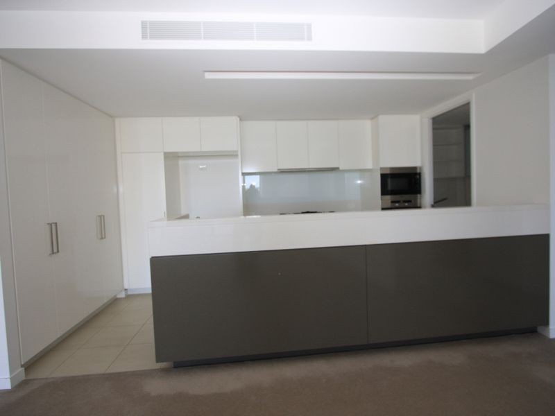 4504/323 Bayview Street, Hollywell QLD 4216