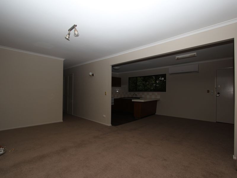 55 Victor Avenue, Paradise Point QLD 4216