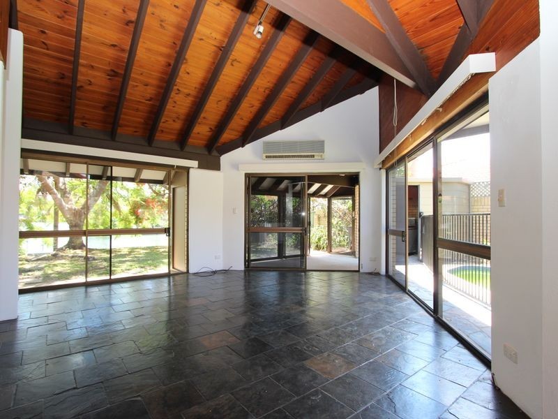 20 Drysdale Place, Paradise Point QLD 4216