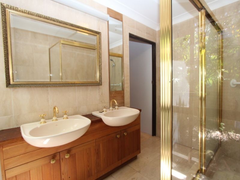 20 Drysdale Place, Paradise Point QLD 4216