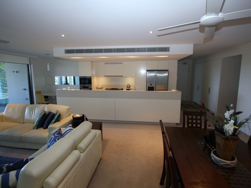 7303/323 Bayview Street, Hollywell QLD 4216