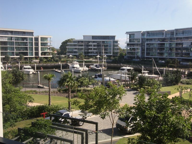 7303/323 Bayview Street, Hollywell QLD 4216