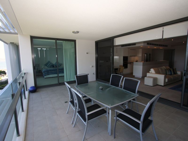 7303/323 Bayview Street, Hollywell QLD 4216