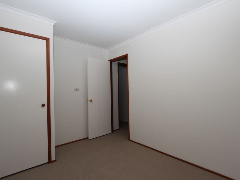 9/19-21 St Kevins Avenue, Benowa QLD 4217