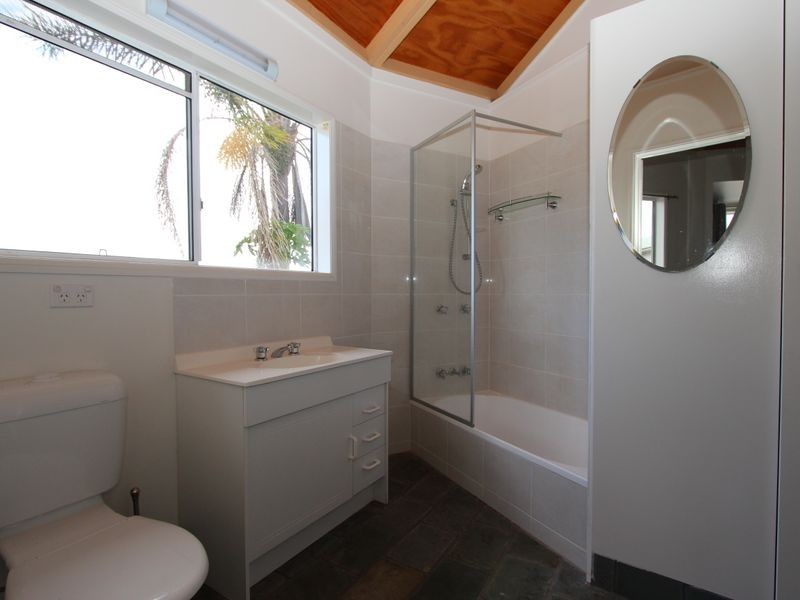 27 Mungala Street, Hope Island QLD 4212