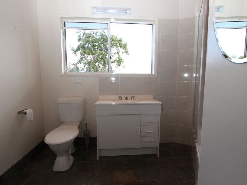 27 Mungala Street, Hope Island QLD 4212