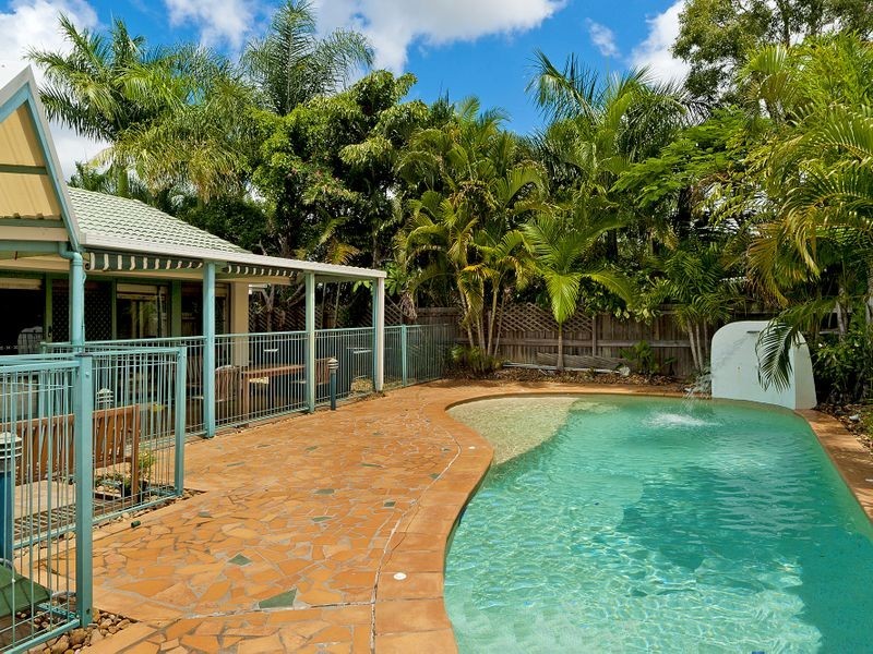 145 Monterey Keys Drive, Helensvale QLD 4212