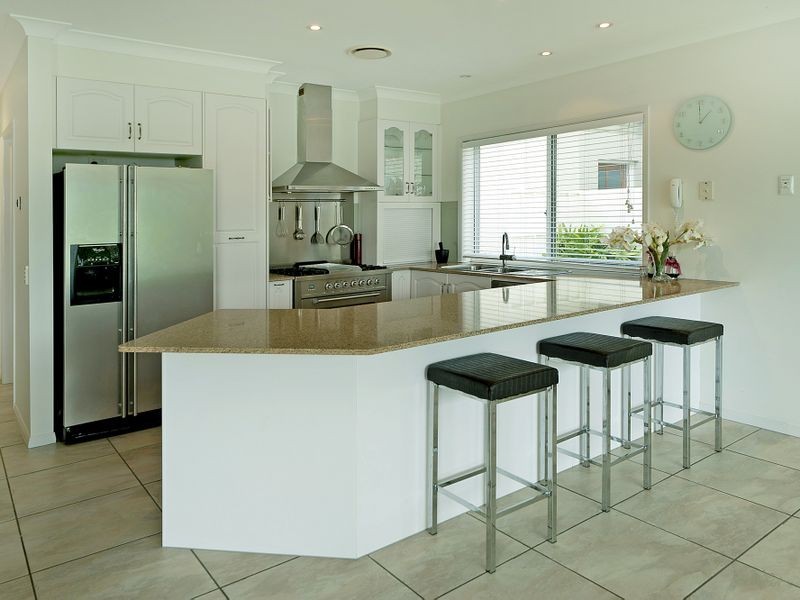 2134 Beaufort Way, Hope Island QLD 4212