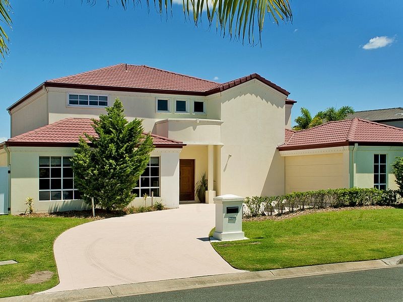 2134 Beaufort Way, Hope Island QLD 4212