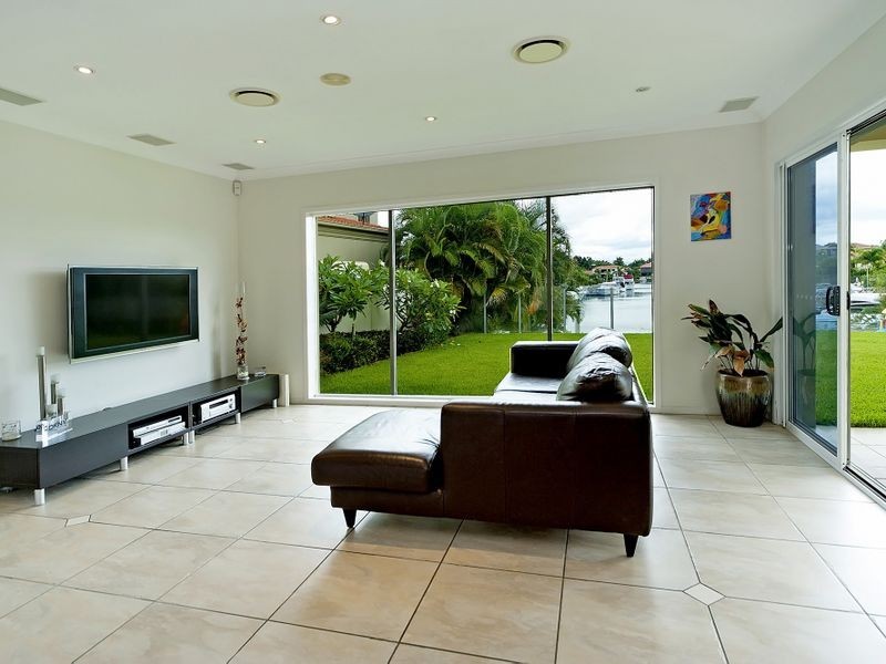 2134 Beaufort Way, Hope Island QLD 4212