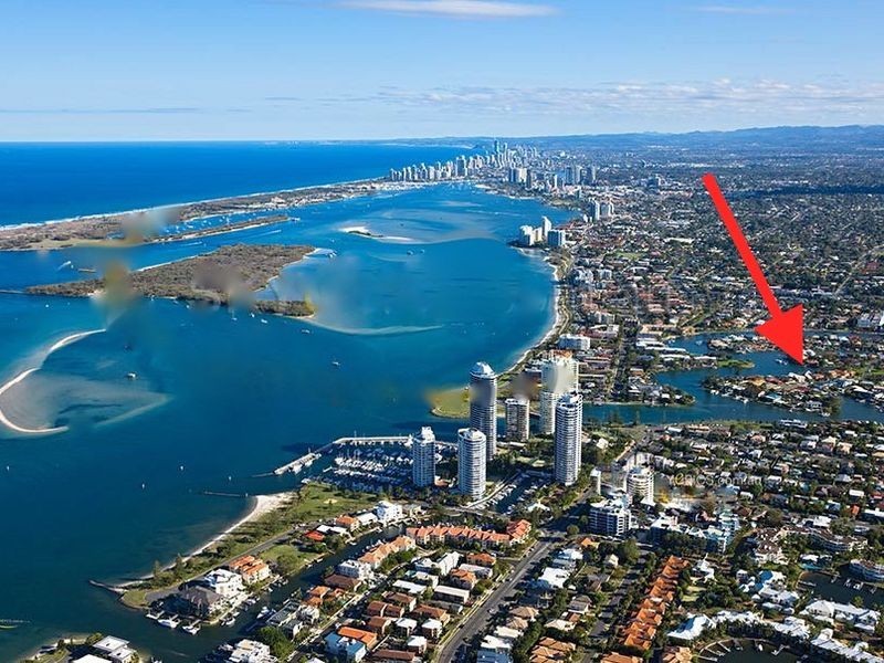 14 Margaroola Avenue, Biggera Waters QLD 4216