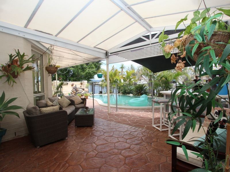 42 Parkwater Terrace, Helensvale QLD 4212