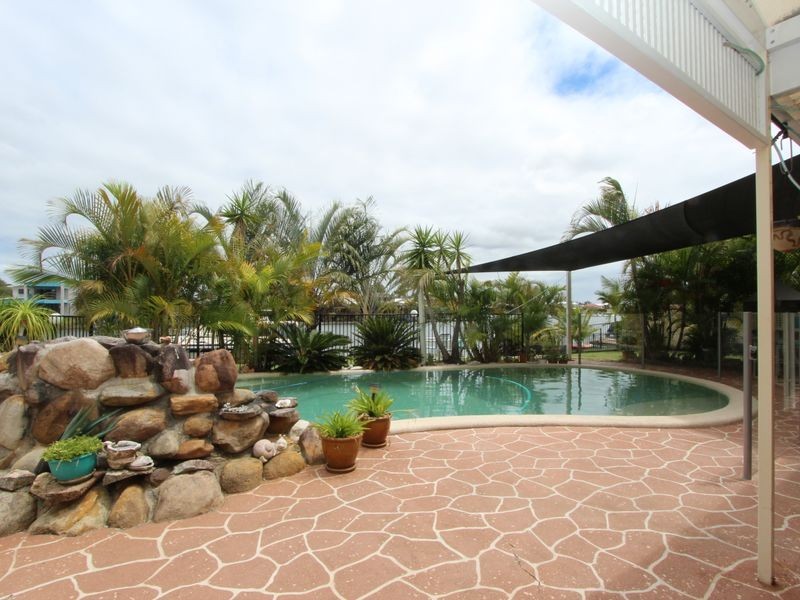 42 Parkwater Terrace, Helensvale QLD 4212