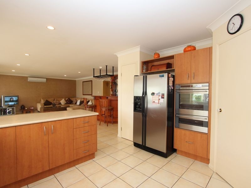 42 Parkwater Terrace, Helensvale QLD 4212