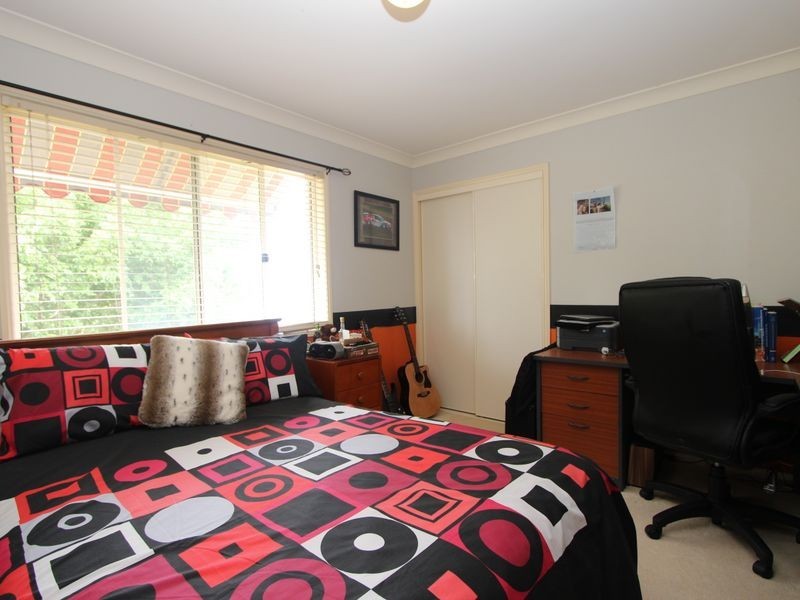 42 Parkwater Terrace, Helensvale QLD 4212