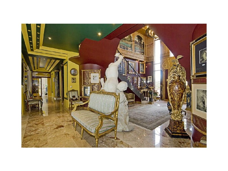 Sovereign Islands QLD 4216