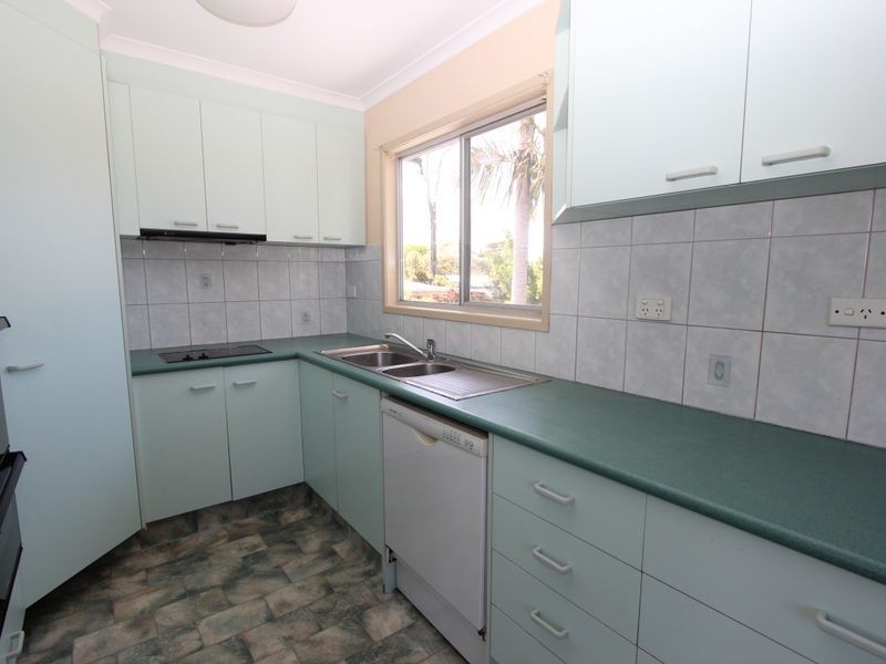 5 Swallow Avenue, Paradise Point QLD 4216