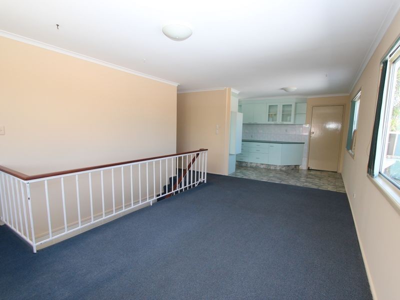 5 Swallow Avenue, Paradise Point QLD 4216