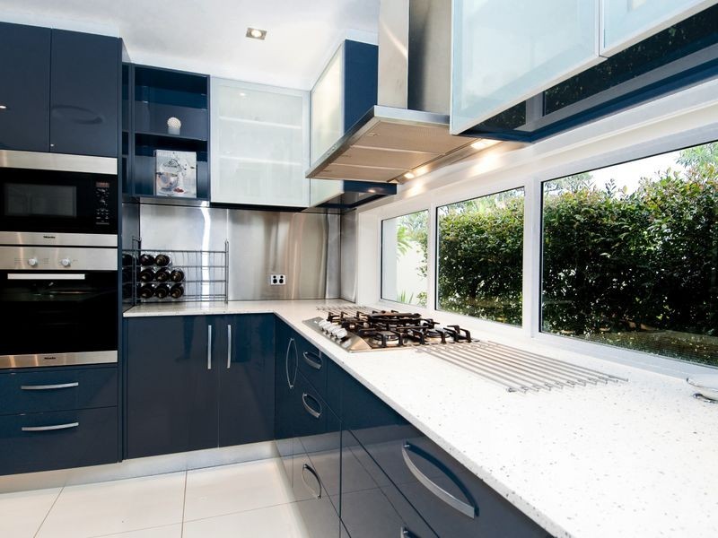 3 Onshore Place, Helensvale QLD 4212