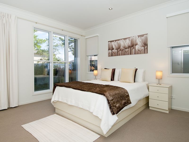 3 Onshore Place, Helensvale QLD 4212