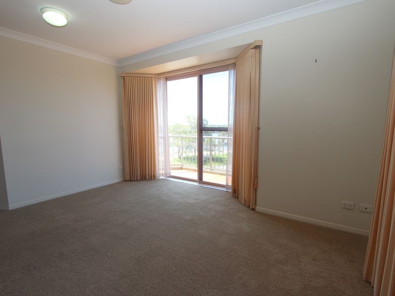 8/7 Esplanade West, Paradise Point QLD 4216