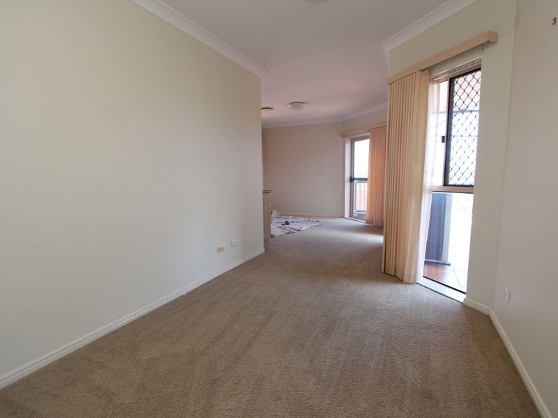 8/7 Esplanade West, Paradise Point QLD 4216