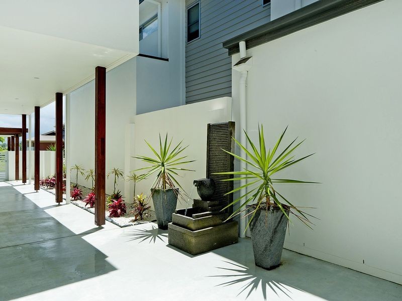 31 Harbourvue Court, Helensvale QLD 4212