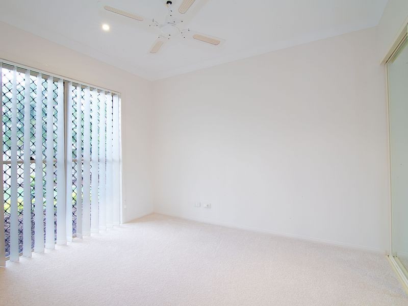 1 Parkwater Point, Helensvale QLD 4212