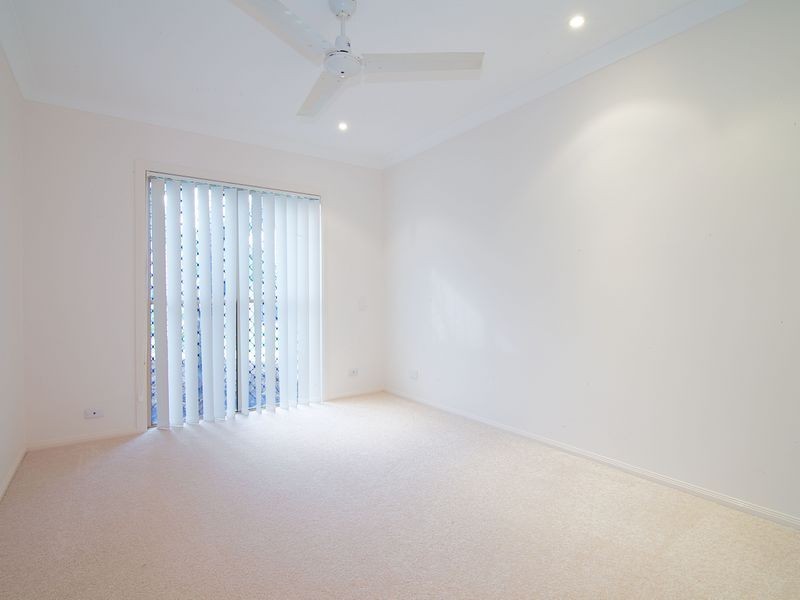 1 Parkwater Point, Helensvale QLD 4212