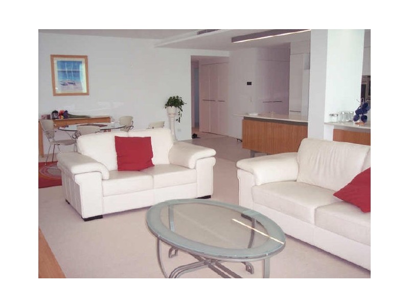 Paradise Point QLD 4216