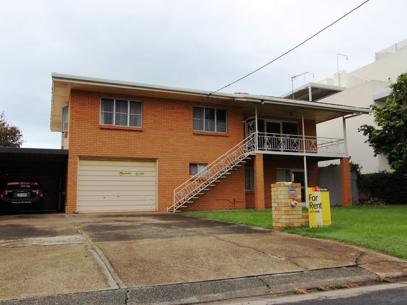 1 Canal Avenue, Runaway Bay QLD 4216