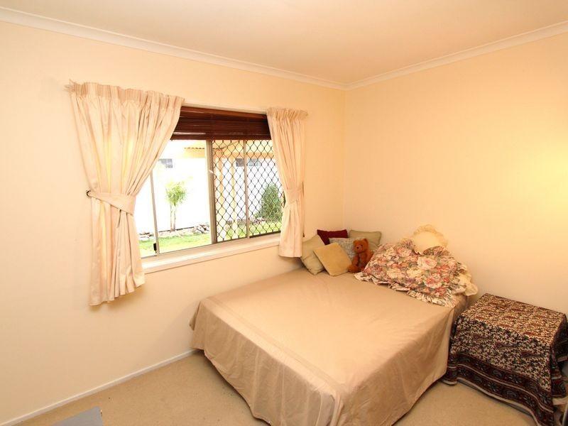 69 Jacaranda Avenue, Hollywell QLD 4216