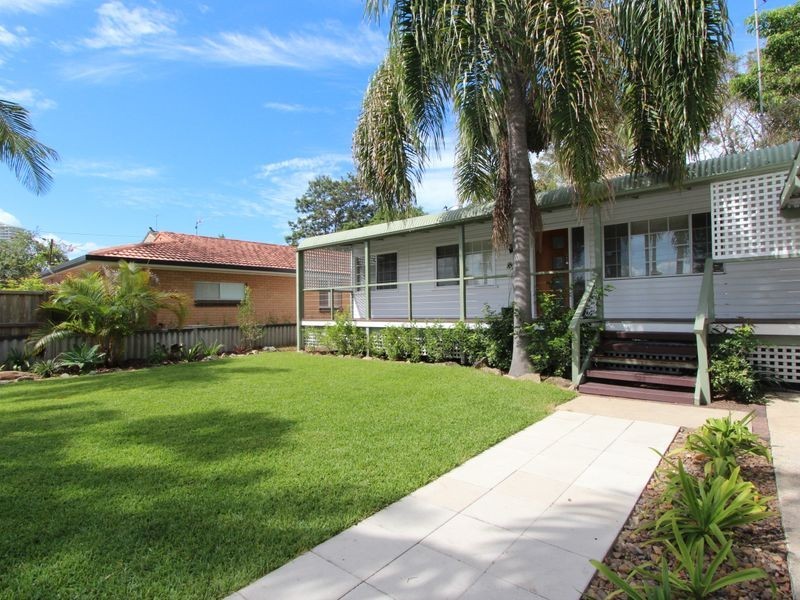 48 Clam Street, Runaway Bay QLD 4216