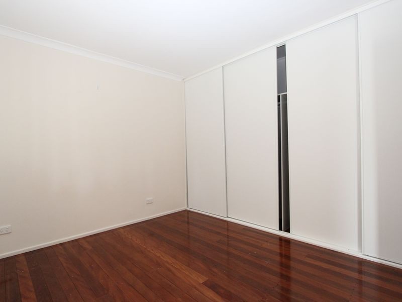 48 Clam Street, Runaway Bay QLD 4216