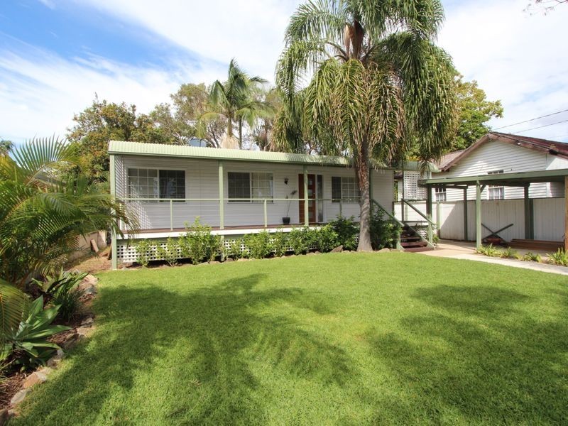 48 Clam Street, Runaway Bay QLD 4216