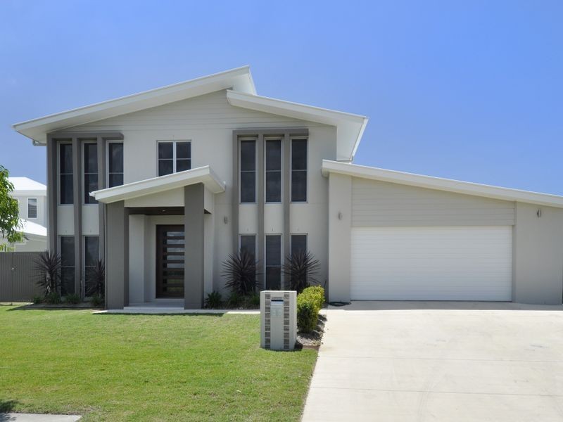 27 Palladium Bvd, Hope Island QLD 4212