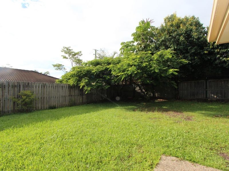 5 Barrs Avenue, Oxenford QLD 4210