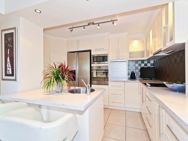 1/3 Marina Crescent, Hollywell QLD 4216