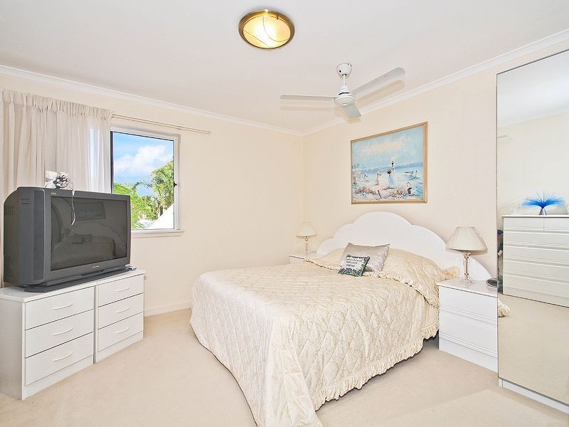 1/3 Marina Crescent, Hollywell QLD 4216