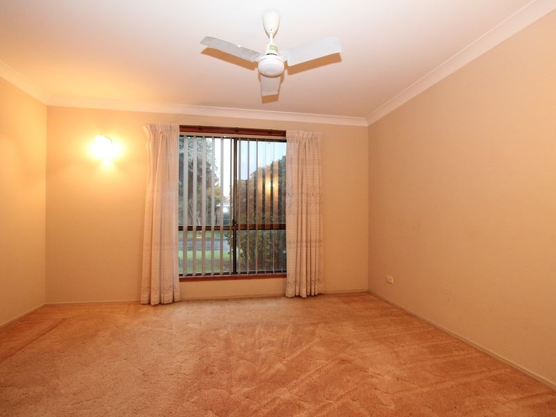 4 Lakefield Crescent, Paradise Point QLD 4216