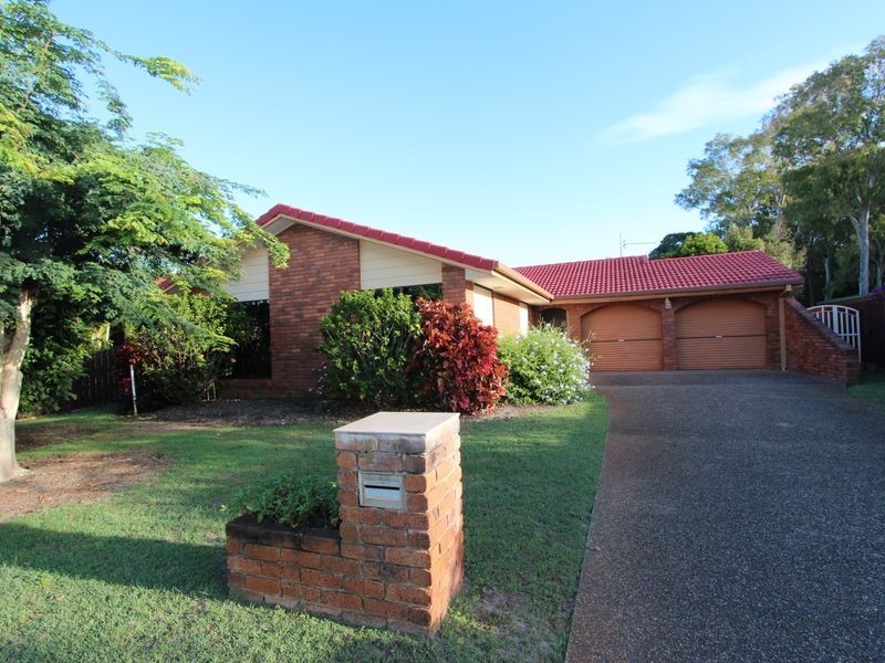 4 Lakefield Crescent, Paradise Point QLD 4216