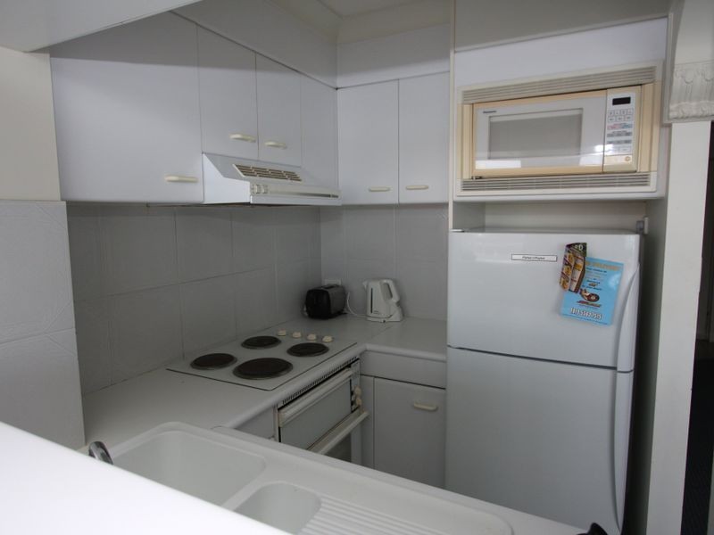 3H/510 Marine Parade, Biggera Waters QLD 4216