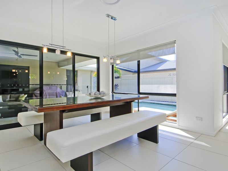 30 Southaven Drive – River Links, Helensvale QLD 4212
