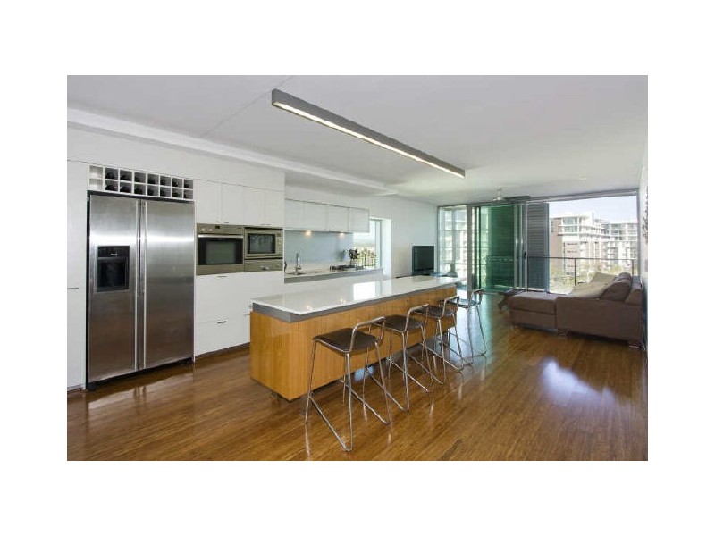 Paradise Point QLD 4216