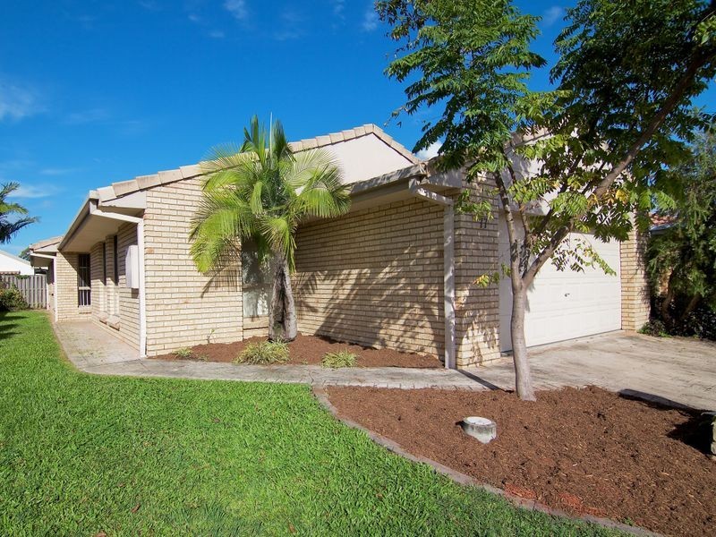 77 Numbat Court East, Coombabah QLD 4216
