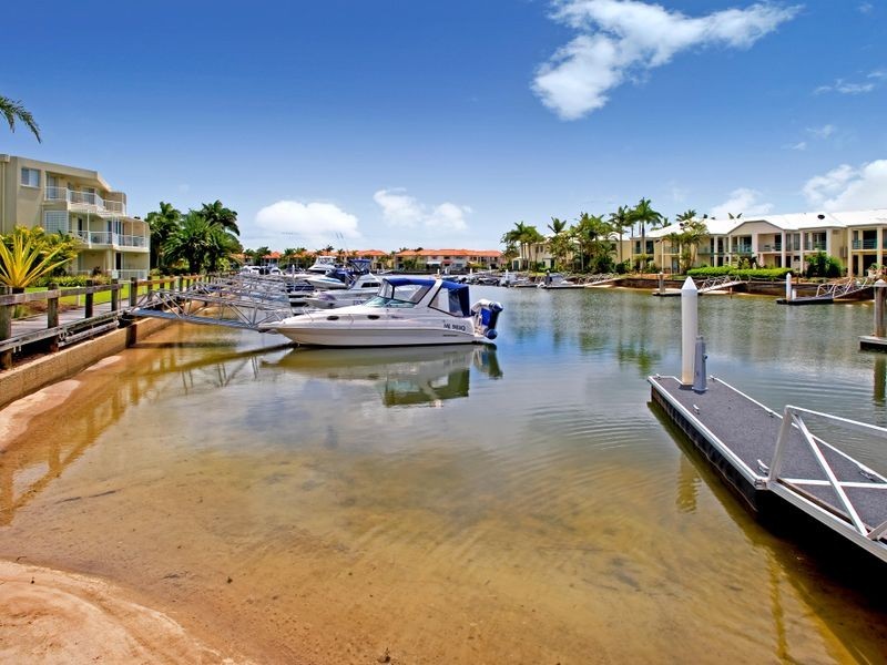 99/1 Lee Road, Runaway Bay QLD 4216