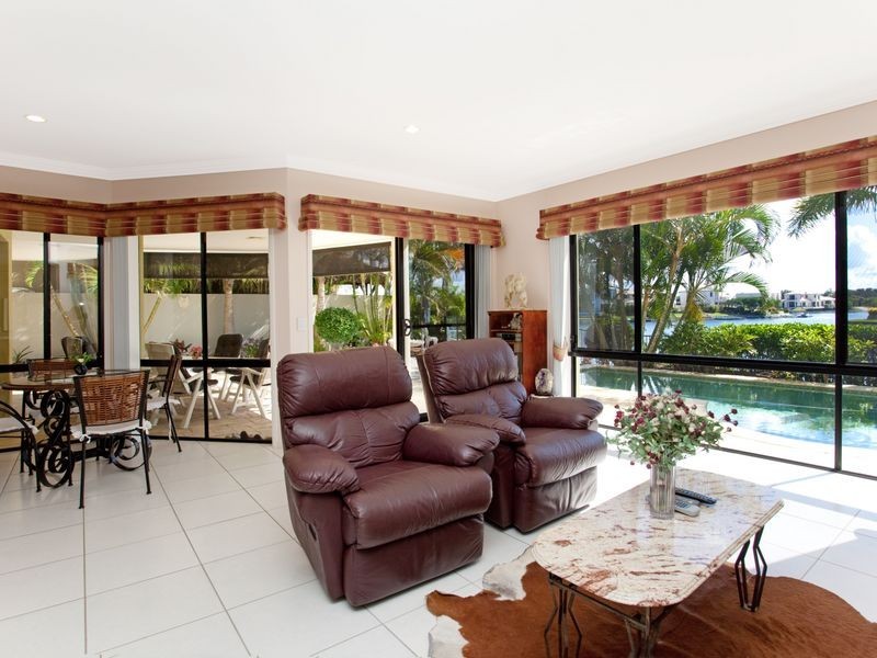 25 Windchimes Way, Helensvale QLD 4212