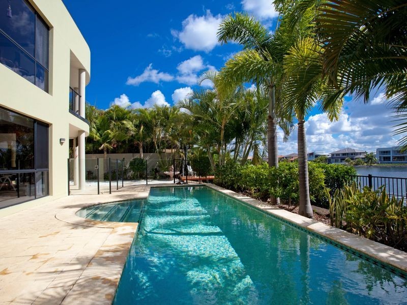 25 Windchimes Way, Helensvale QLD 4212