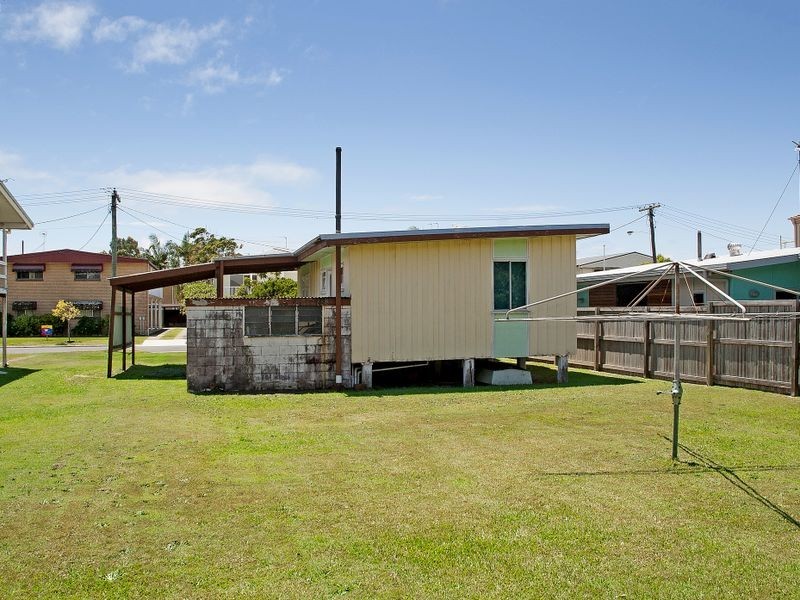 6 Mallard Avenue, Paradise Point QLD 4216